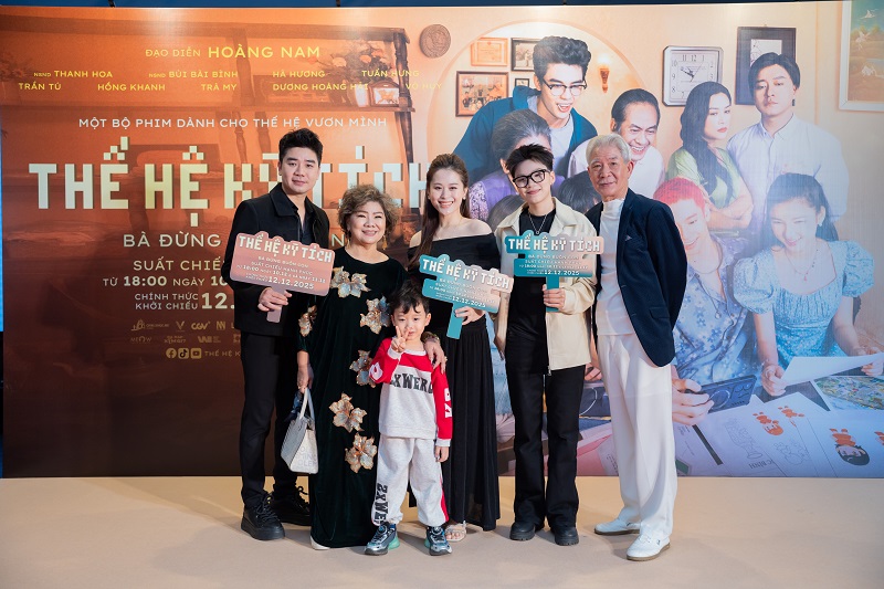 Cha con NSƯT Trần Lực - Trần Tú cùng nhau ra mắt phim ‘Thế hệ kỳ tích’